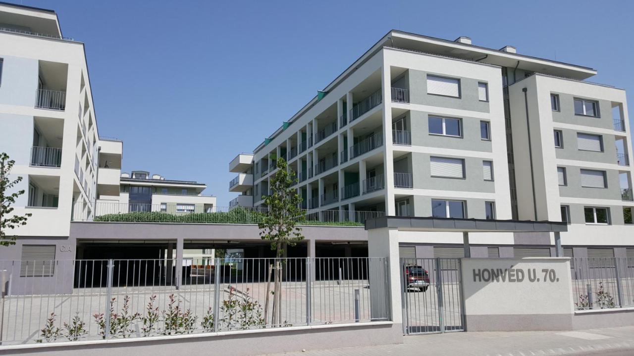 Lelle Resort B21 Balatonlelle Luaran gambar